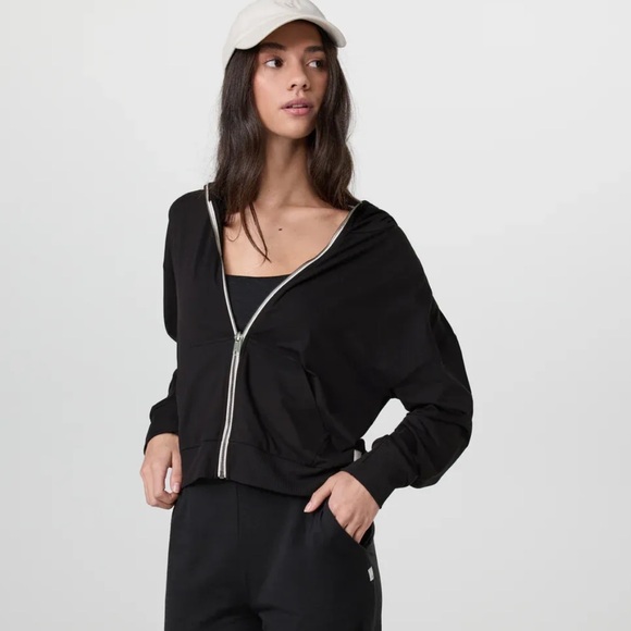 Vuori Tops - Vuori Halo Modern Full Zip Black
